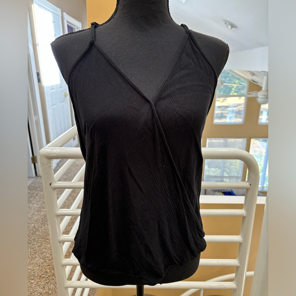 Black v-neck gauze tank